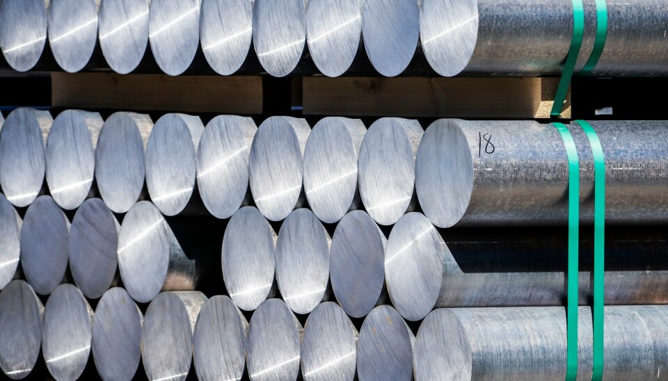 Aluminiumsproduksjon, som her ved Norsk Hydro, blir omfattet av EUs ordning med karbontoll. Aluminiumsproduksjon, som her ved Norsk Hydro, blir omfattet av EUs ordning med karbontoll.