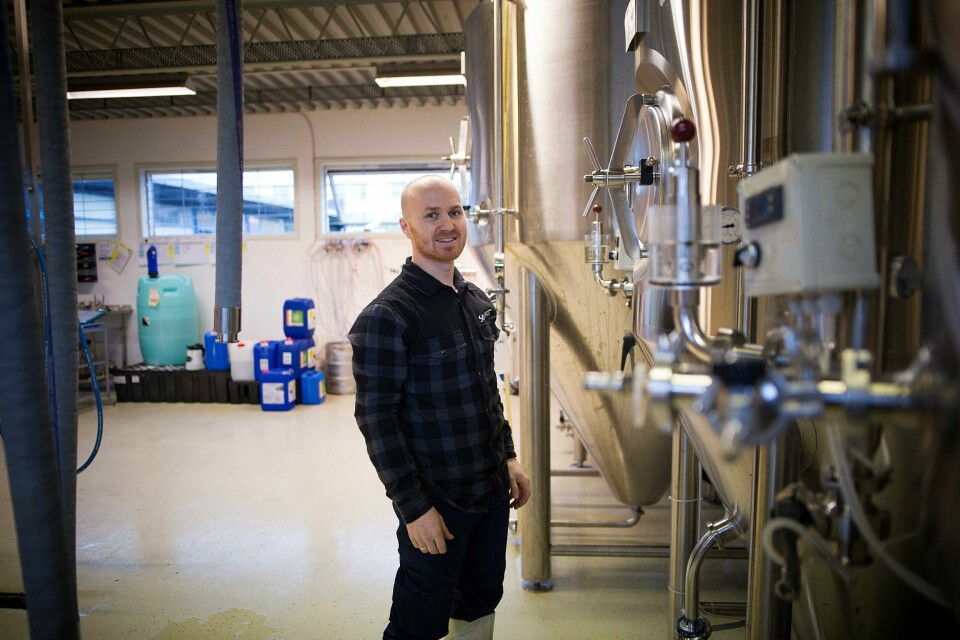 Bjarte Halvorsen hos Hillevåg-bryggeriet Salikatt er frustrert over alkoholloven. Bjarte Halvorsen hos Hillevåg-bryggeriet Salikatt er frustrert over alkoholloven.