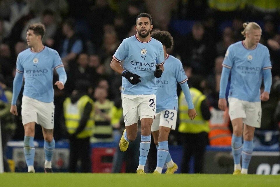 Den algeriske angrepsspilleren Riyad Mahrez er klar for den saudiarabiske klubben Al Ahli, melder statlige medier i Saudi-Arabia. Riyad Mahrez ble matchvinner da Manchester City slo Chelsea i storkampen på Stamford Bridge. Foto: Kirsty Wigglesworth / AP / NTB