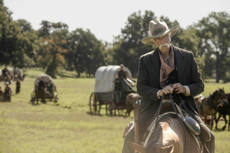 Cowboyfilmveteran Sam Elliot i rollen som den erfarne guiden Shea i «1883». Cowboyfilmveteran Sam Elliot i rollen som den erfarne guiden Shea i «1883».