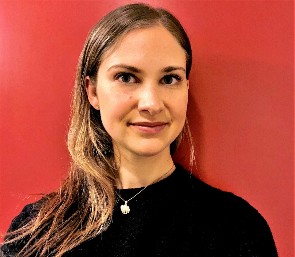 Lone O. Lossius, Journalist, psykomotorisk fysioterapeut og humanfysiolog. Lone O. Lossius, Journalist, psykomotorisk fysioterapeut og humanfysiolog.