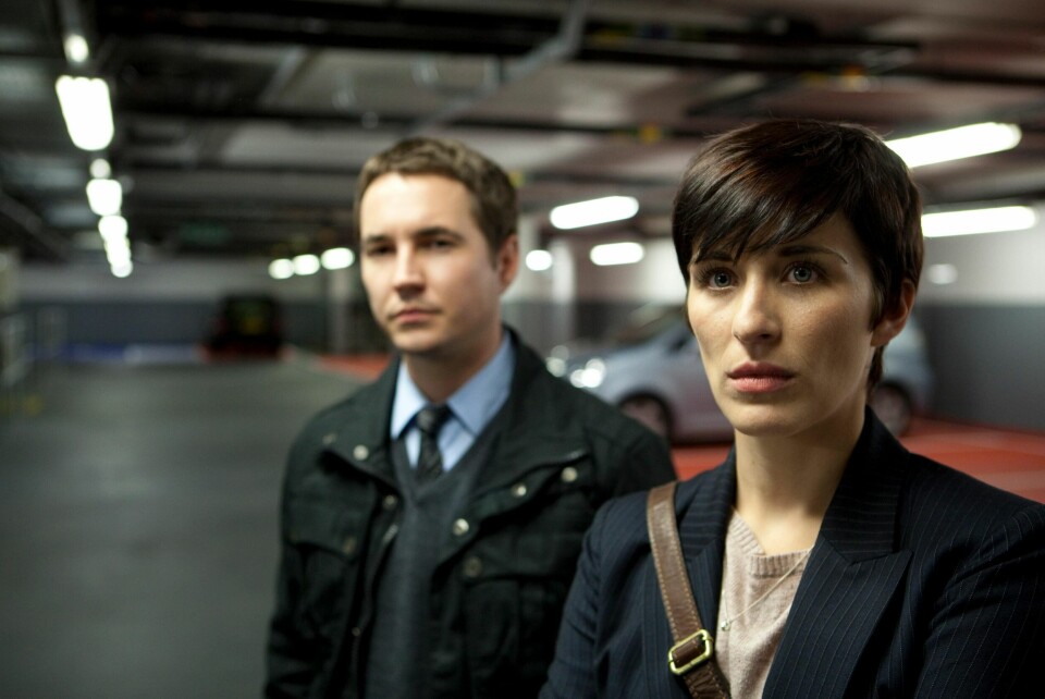 De to etterforskerne i «Line of Duty» som var ute i felten, og som våget liv og helse og sine gode navn og rykter på spill for å finne korrupte kolleger. Etterforskerne i «Line of Duty», en krimserie som blir bedre for hver sesong.