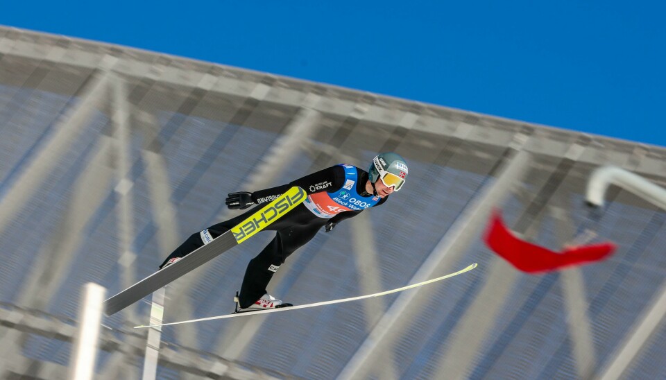 Jarl Magnus Riiber i svevet i Holmenkollen søndag. Jarl Magnus Riiber i svevet i Holmenkollen.Foto: Geir Olsen / NTB