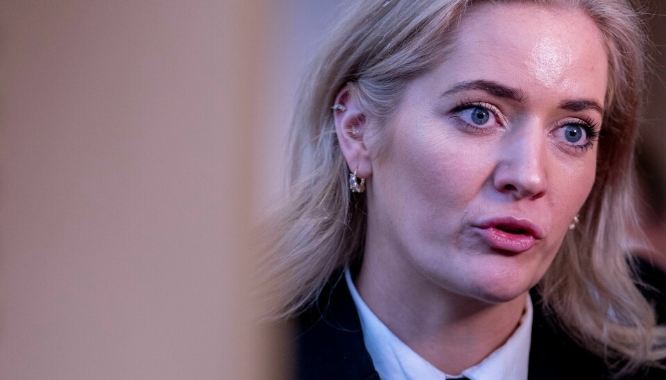 Trandum er ikke et sted for straffegjennomføring. Likevel har Trandum et fengselspreg som ikke kan forsvares, mener innleggsforfatterne. Bilde: Justisminister Emilie Enger Mehl (Sp).
