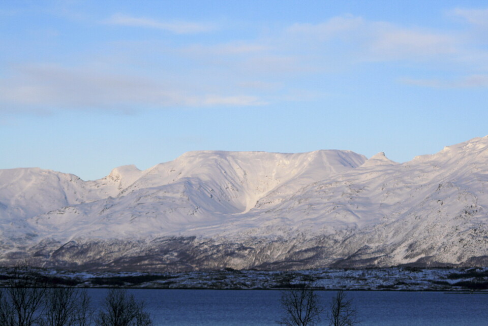 Kåfjord er en av kommunene uten noe vern etter naturmangfoldloven, verken av land- eller havarealer, ifølge SSB. Bildet viser det 1.288 meter høye fjellet Sorbmegáisá. Kåfjord er en av kommunene uten noe vern etter naturmangfoldloven, verken av land- eller havarealer, ifølge SSB. Bildet viser det 1.288 meter høye fjellet Sorbmegáisá.