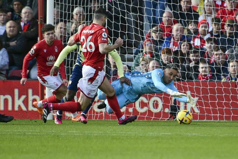 Keylor Navas storspilte i sin debut for Nottingham Forest. Keylor Navas storspilte i sin debut for Nottingham Forest. Foto: Rui Vieira / AP / NTB