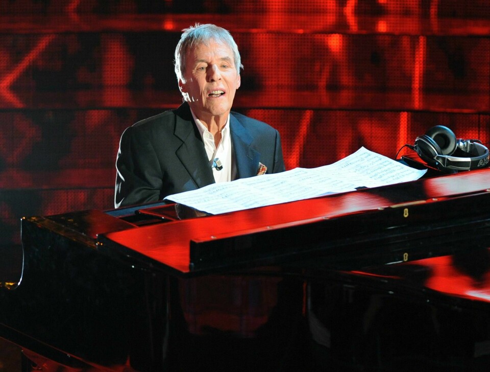 Burt Bacharach fortsatte å opptre langt inn i pensjonsalderen. Her i San Remo i Italia i 2008. Han døde onsdag, 94 år gammel. Burt Bacharach fortsatte å opptre langt inn i pensjonsalderen. Her i San Remo i Italia i 2008. Han døde onsdag, 94 år gammel.