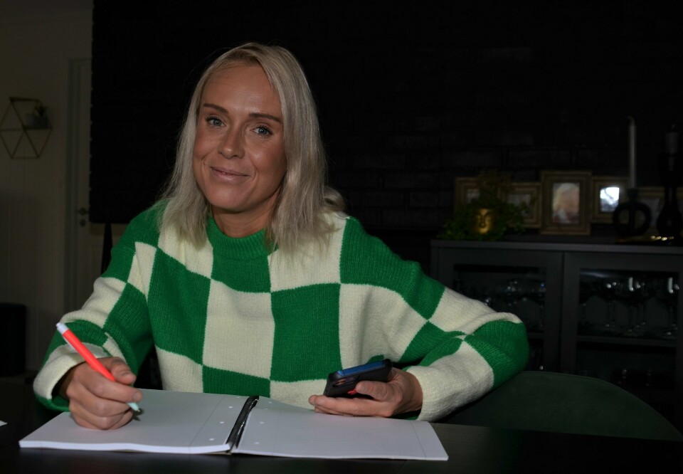 Liza Borge leder ‘Hjelp oss å hjelpe - Østfold’. Pågangen av familier som trenger hjelp til å få mat på bordet og klær til barna er stor. Liza Borge leder ‘Hjelp oss å hjelpe - Østfold’. Pågangen av familier som trenger hjelp til å få mat på bordet og klær til barna er stor.