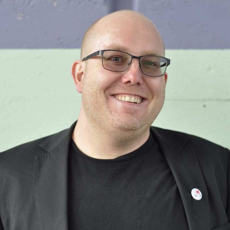 Andreas Lindrupsen, svaksynt og 1.vara for Rødt i bydelsutvalget Bjerke bydel. Andreas Lindrupsen, svaksynt og 1.vara for Rødt i bydelsutvalget Bjerke bydel.