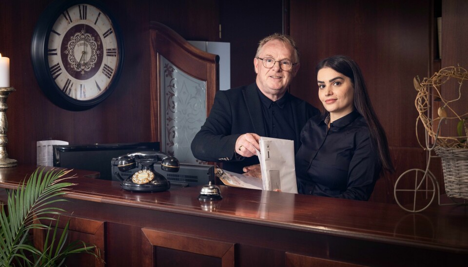 Per Sandberg og Bahareh Letnes har prøvd seg i en ny bransje, samtidig som TV-kameraene har fått følge dem. Per Sandberg og Bahareh Letnes har prøvd seg i en ny bransje, samtidig som TV-kameraene har fått følge dem. Foto: Espen Solli/Salto Film og Fjernsyn/TV 2