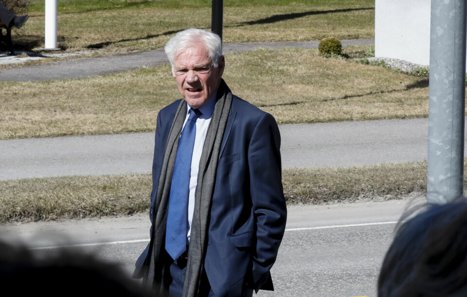Arne Treholt er død, 80 år gammel. Aftenposten melder at Arne Treholt er død, 80 år gammel. Her fra begravelsen til Gjermund Eggen i 2019.