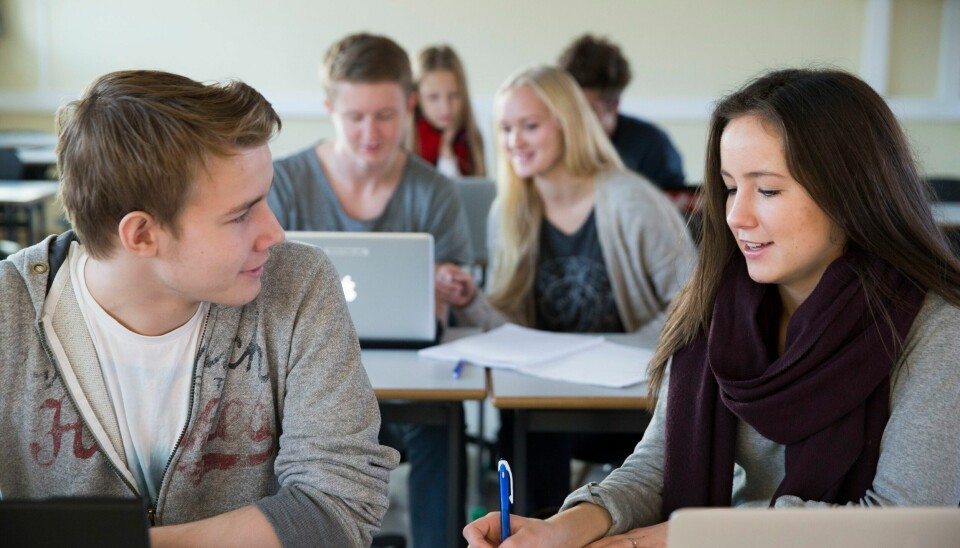AI-verktøyet ChatGPT diskuteres hett. Noen mener det blir spikeren i kista for norsk skole, mens andre tar det litt mer med ro. Illustrasjonsbilde. AI-verktøyet ChatGPT diskuteres hett. Noen mener det blir spikeren i kista for norsk skole, mens andre tar det litt mer med ro. Illustrasjonsbilde.