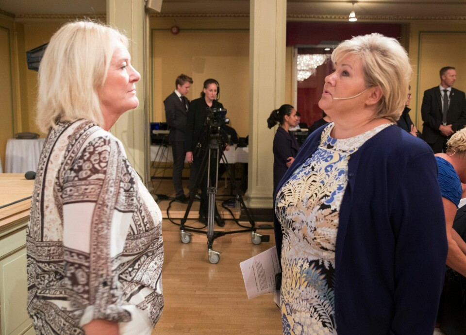 Civita-sjef Kristin Clemet, her med tidligere statsminister Erna Solberg (H), tyr til de harde ordene for å hindre en utredning av offentlig velferd uten kommersielle aktører. Civita-sjef Kristin Clemet, her med tidligere statsminister Erna Solberg (H), tyr til de harde ordene for å hindre en utredning av offentlig velferd uten kommersielle aktører.