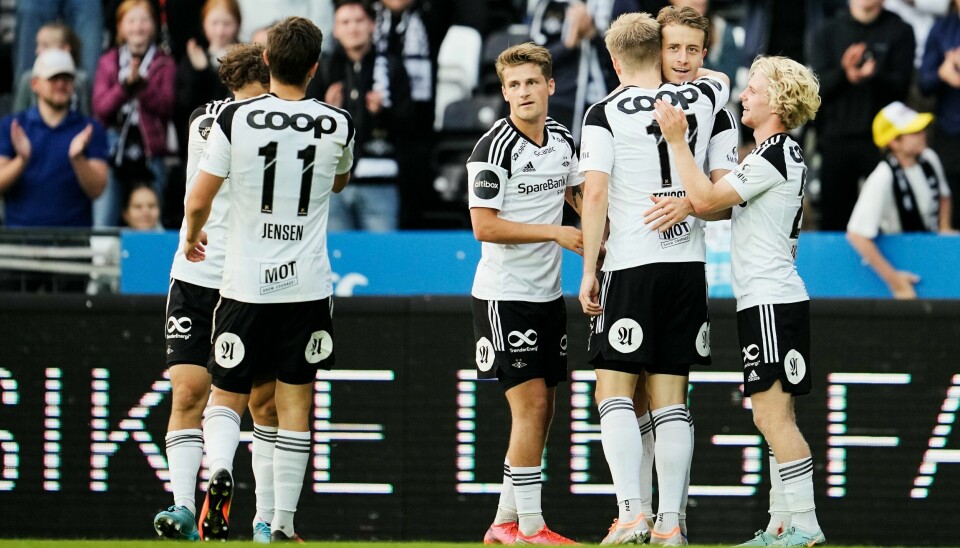 Rosenborgs sesongpremiere mot Viking vil bli sendt på TV 2s hovedkanal TV 2 Direkte. Rosenborgs sesongpremiere mot Viking vil bli sendt på TV 2s hovedkanal TV 2 Direkte.Foto: Ole Martin Wold / NTB