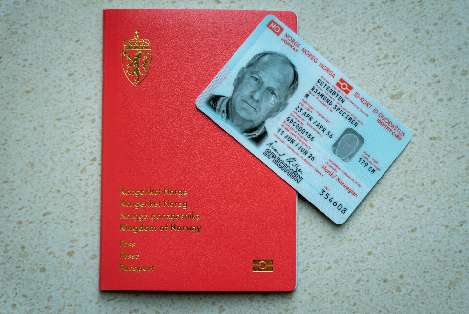 Norge fikk i 2021 nye pass og nasjonale ID-kort med reiserett. Norge fikk i 2021 nye pass og nasjonale ID-kort med reiserett.