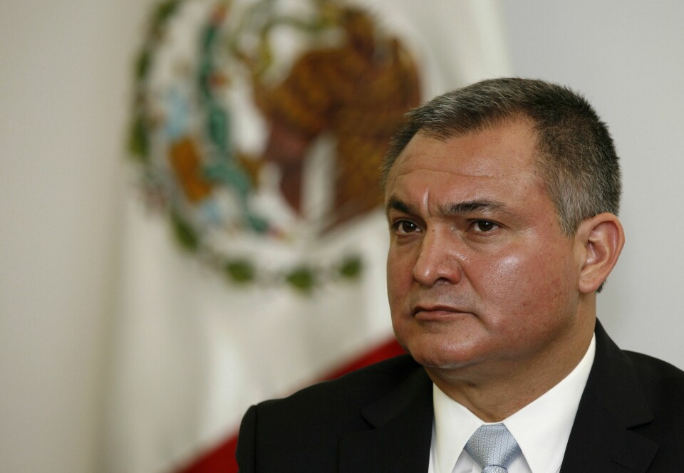 En domstol i USA har funnet Mexicos tidligere sikkerhetsminister Genaro Garcia Luna skyldig i omfattende samarbeid med Sinaloa-kartellet som smuglet tonnevis med narkotika til USA. En domstol i USA har funnet Mexicos tidligere sikkerhetsminister Genaro Garcia Luna skyldig i omfattende samarbeid med Sinaloa-kartellet som smuglet tonnevis med narkotika til USA. Foto: AP / NTB