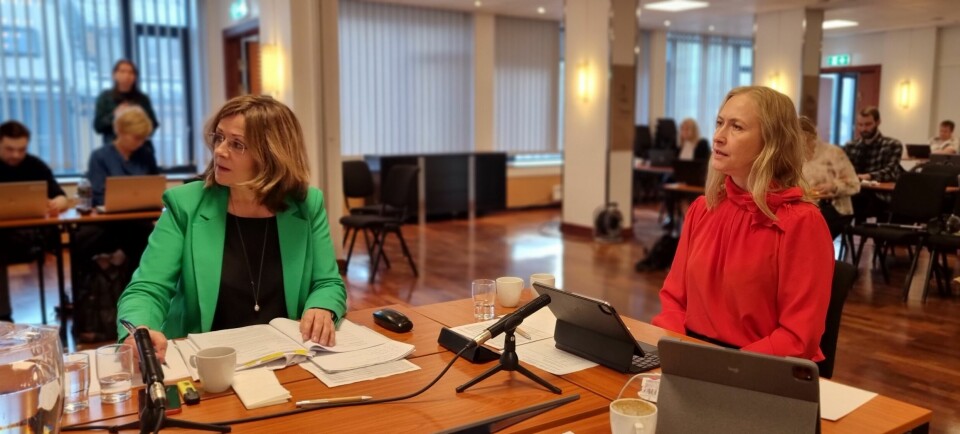Administrerende direktør i Helse Nord, Marit Lind, med styreleder i samme foretak, Renate Larsen Administrerende direktør i Helse Nord, Marit Lind, med styreleder i samme foretak, Renate Larsen