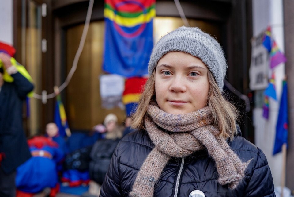 Greta Thunberg på plass sammen med aksjonister fra Natur og ungdom og Norske Samers Riksforbund Nuorat som blokkerer inngangene til Olje- og energidepartementet tirsdag morgen. xxxx