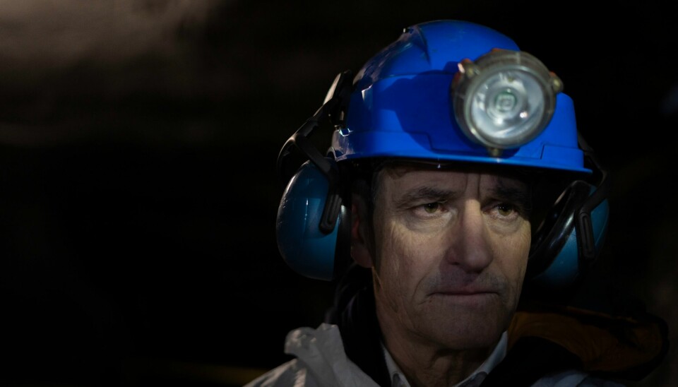 Statsminister Jonas Gahr Støre besøker Svalbard. Onsdag møtte han ansatte i Gruve 7 og fikk en omvisning dypt nede i gruva. På toppen av fjellet kan det bli bygget vindmøller. Statsminister Jonas Gahr Støre besøker Svalbard. Onsdag møtte han ansatte i Gruve 7 og fikk en omvisning dypt nede i gruva. På toppen av fjellet kan det bli bygget vindmøller.Foto: Ole Berg-Rusten / NTB