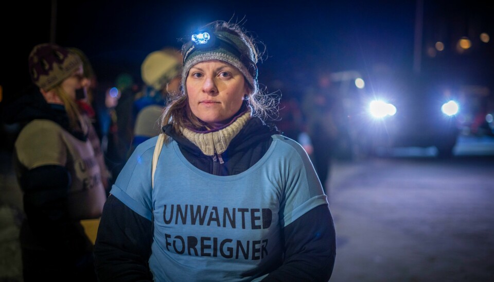 I fjor mistet Sally Hovelsø på Svalbard stemmeretten da regjeringen innførte nye regler om at utenlandske statsborgere må ha bodd tre år på fastlandet i Norge for å ha stemmerett og være valgbar til lokalstyret i Longyearbyen. I fjor mistet Sally Hovelsø på Svalbard stemmeretten da regjeringen innførte nye regler om at utenlandske statsborgere må ha bodd tre år på fastlandet i Norge for å ha stemmerett og være valgbar til lokalstyret i Longyearbyen.Foto: Ole Berg-Rusten / NTB