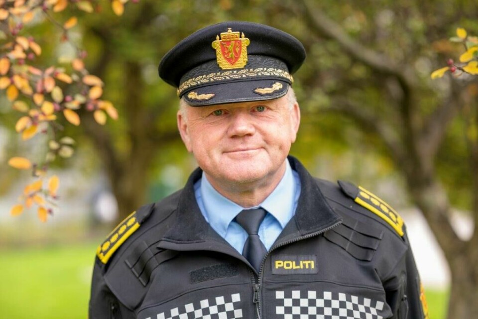 Politiinspektør Martin Strand i Oslo-politiet mener det er viktig at politifolk opptrer med respekt så lenge situasjonen tillater det. Politiinspektør Martin Strand i Oslopolitiet.