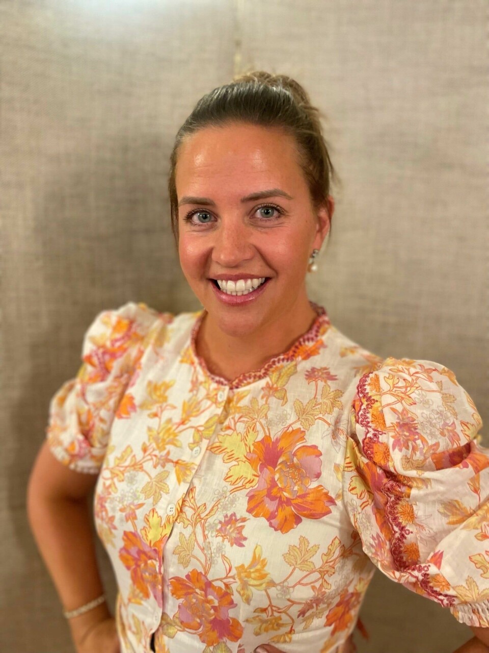 Cathrine Lanne fyller ut skattemeldingen for næringsdrivende på egen hånd, selv om hun vet at mange i hennes situasjon får hjelp fra regnskapsfører. Cathrine Lanne fyller ut skattemeldingen for næringsdrivende på egen hånd, selv om hun vet at mange i hennes situasjon får hjelp fra regnskapsfører.