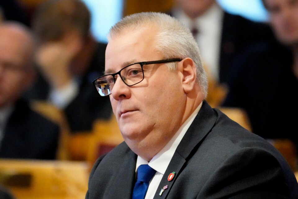 Stortingspolitiker Bård Hoksrud varsler på Facebook at han ikke stiller som kandidat til å bli nestleder i Frp likevel. Bård Hoksrud i Frp mener det er hinsides at helseministeren kutter i sykehusbudsjettet nå. Foto: Ole Berg-Rusten / NTB