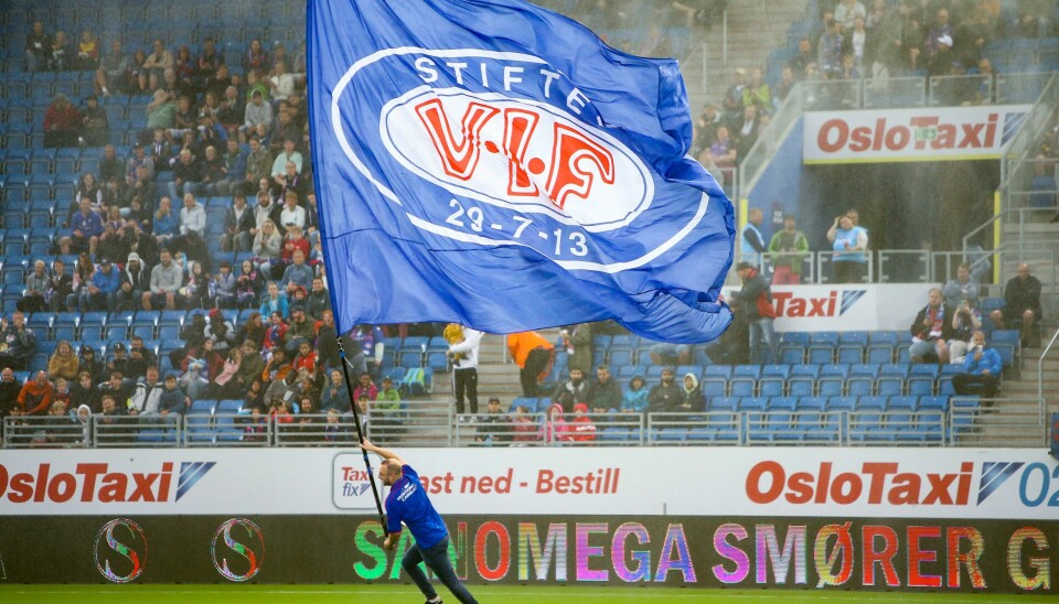 – Vi hater alle og alle hater oss. For norsk fotballs beste, skriver Aperopet i denne ukens innlegg. Vålerenga får fullsatt arena mot Lillestrøm søndag. Foto: Christoffer Andersen / NTB