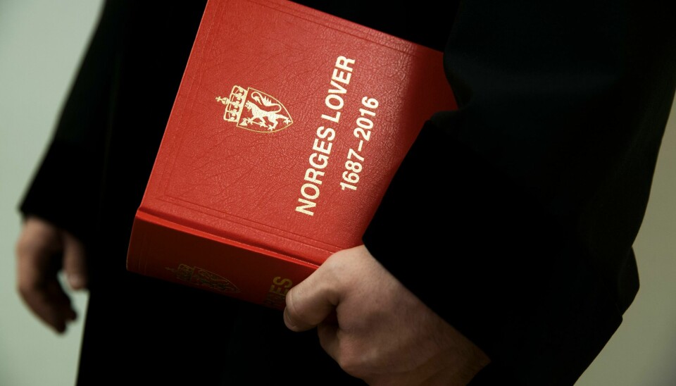 SV har bidratt sterkt til endringene i Arbeidsmiljøloven som skal redusere midlertidighet og deltid i arbeidslivet. SV har bidratt sterkt til endringene i Arbeidsmiljøloven som skal redusere midlertidighet og deltid i arbeidslivet.