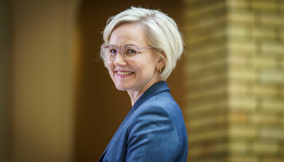 Helse- og omsorgsminister Ingvild Kjerkol skjærer gjennom i festlegekrise på overtid. .