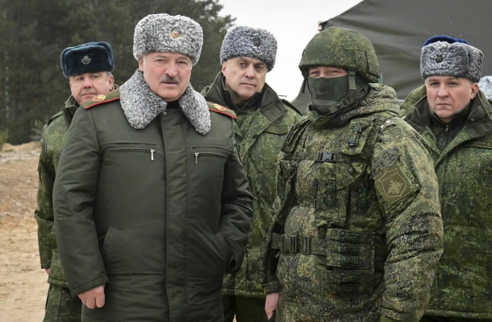 Belarus, her representert ved mangeårig president Aleksandr Lukasjenko (t.v.), kan ha gjort seg skyldig i forbrytelser mot menneskeheten, slår en ny FN-rapport fast. Belarus, her representert ved mangeårig president Aleksandr Lukasjenko (t.v.), kan ha gjort seg skyldig i forbrytelser mot menneskeheten, slår en ny FN-rapport fast. Foto: BelTA / AP / NTB
