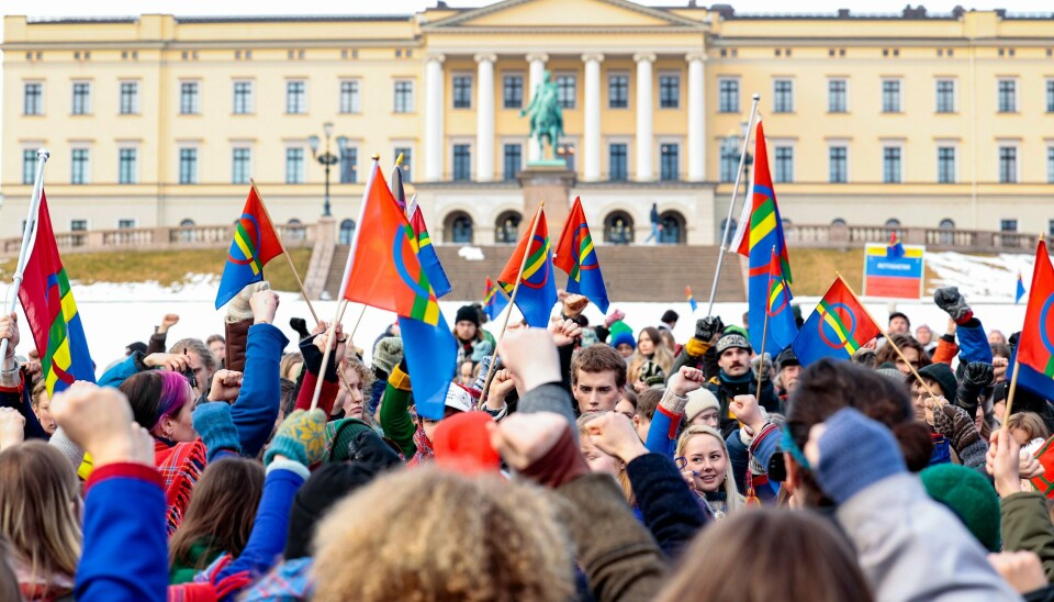 Fosen-aksjonistene utenfor Slottet, der de avsluttet aksjonen med en markering 3. mars. Fosen-aksjonistene utenfor Slottet, der de avsluttet aksjonen med en markering 3. mars. Foto: Alf Simensen / NTB
