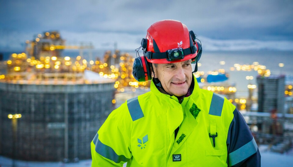 Regjeringen sier ja til elektrifisering av Melkøya, ifølge flere medier. Her fra statsminister Jonas Gahr Støres (Ap) besøk til anlegget på Melkøya i vinter. Statsminister Jonas Gahr Støre besøkte tirsdag Equinors anlegg på Melkøya utenfor Hammerfest.Foto: Ole Berg-Rusten / NTB