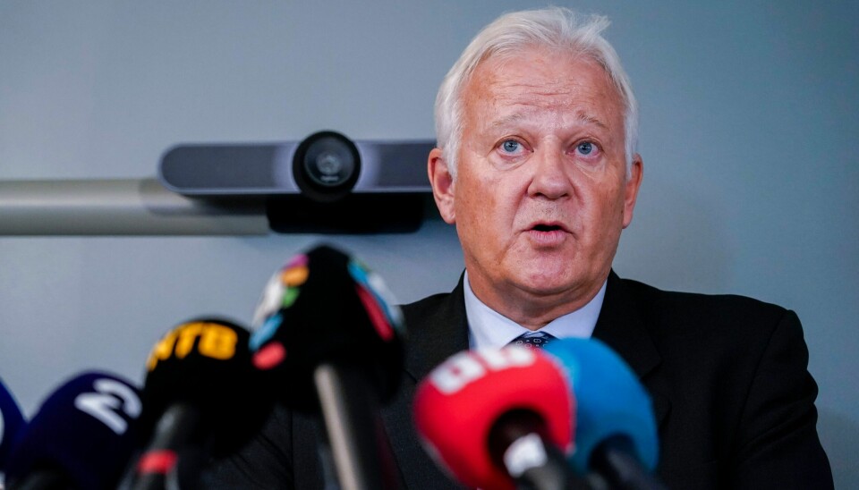 Alles øyne er igjen på riksadvokat Jørn Sigurd Maurud. I dag avgjøres det om det blir ny rettssak mot Jan Helge Andersen for drapet på Lena Sløgedal Paulsen i Baneheia. .