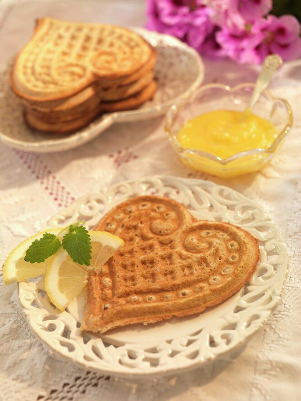 Vaffel med lemoncurd. Vaffel med lemoncurd.