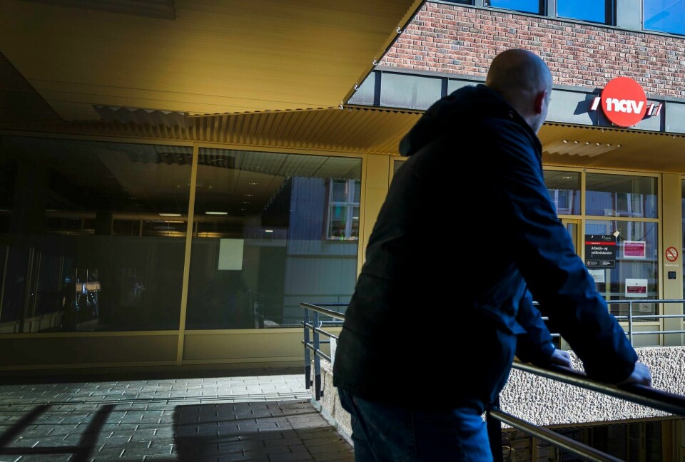 Vi må bort fra byråkratiske og tidkrevende arbeidsavklaringsprosesser med midlertidige ytelser, mener artkkelforfatterne. Vi må bort fra byråkratiske og tidkrevende arbeidsavklaringsprosesser med midlertidige ytelser, mener artkkelforfatterne.