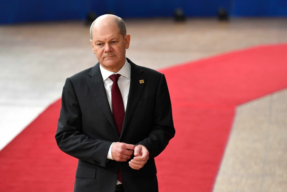 Tysklands statsminister Olaf Scholz (DPF) holder krisesamtaler med sine regjeringspartnere FDP og De grønne denne uka. Foreløpig har de ikke kommet til enighet. Tysklands statsminister Olaf Scholz (DPF) holder krisesamtaler med sine regjeringspartnere FDP og De grønne denne uka. Foreløpig har de ikke kommet til enighet. Foto: Geert Vanden Wijngaert / AP / NTB