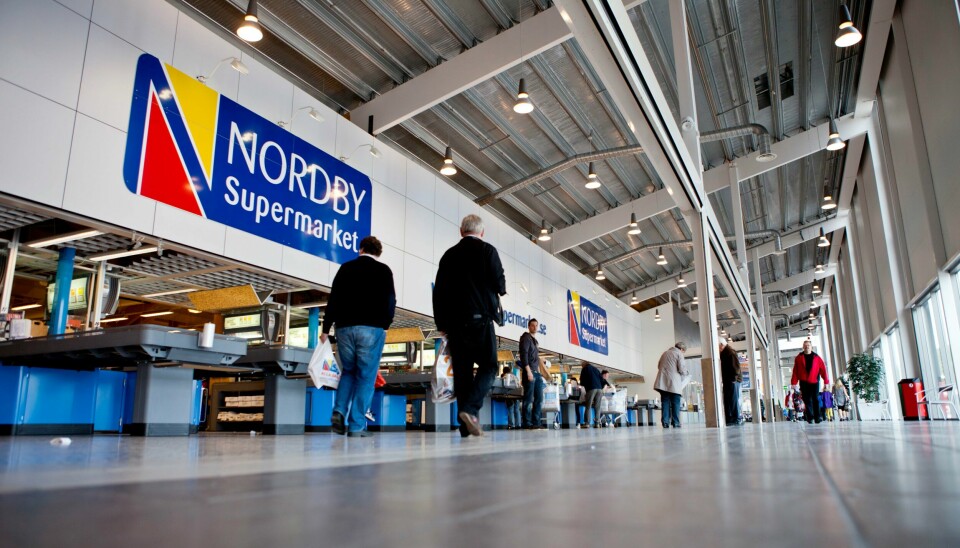Økte matvarepriser har bidratt til at Nordby Supermarket og resten av Nordby Shoppingcenter satte omsetningsrekord i starten av 2023. Svinesund, Sverige 20110421.Nordmenn benytter seg av lave priser og stort utvalg av mat og varer på skjærtorsdag i Sverige. På Nordby Supermarket i Svinesund forventes en økning i omsetningen på ca ti prosent i påsken.