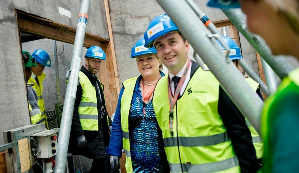 Nye Løren T-banestasjon er på plass, og åpner etter planen i april 2016. I går lovet Erna Solberg nye T-banekroner til Oslos kollektivsatsing. FOTO: HELLE GANNESTAD