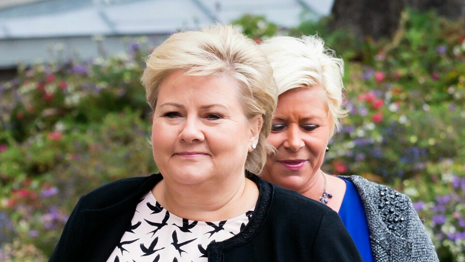Statsminister Erna Solberg og finansminister Siv Jensen ankommer en pressekonferanse i forbindelse med regjeringens budsjettkonferanse. FOTO: Cornelius Poppe/NTB scanpix