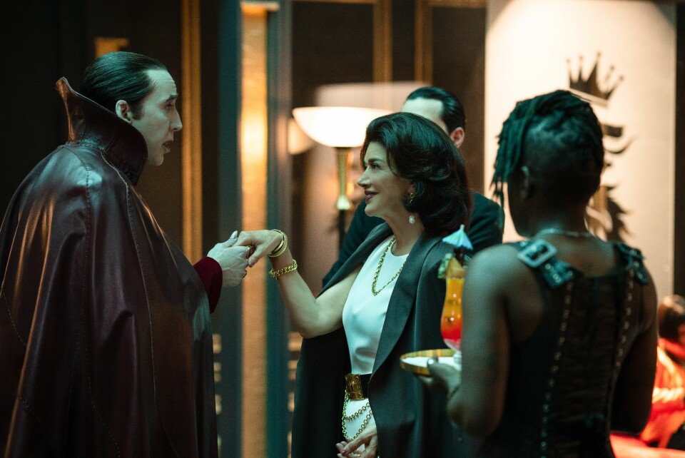 Nicolas Cages spiller drømmerollen som Dracula i «Renfield». «Renfield»