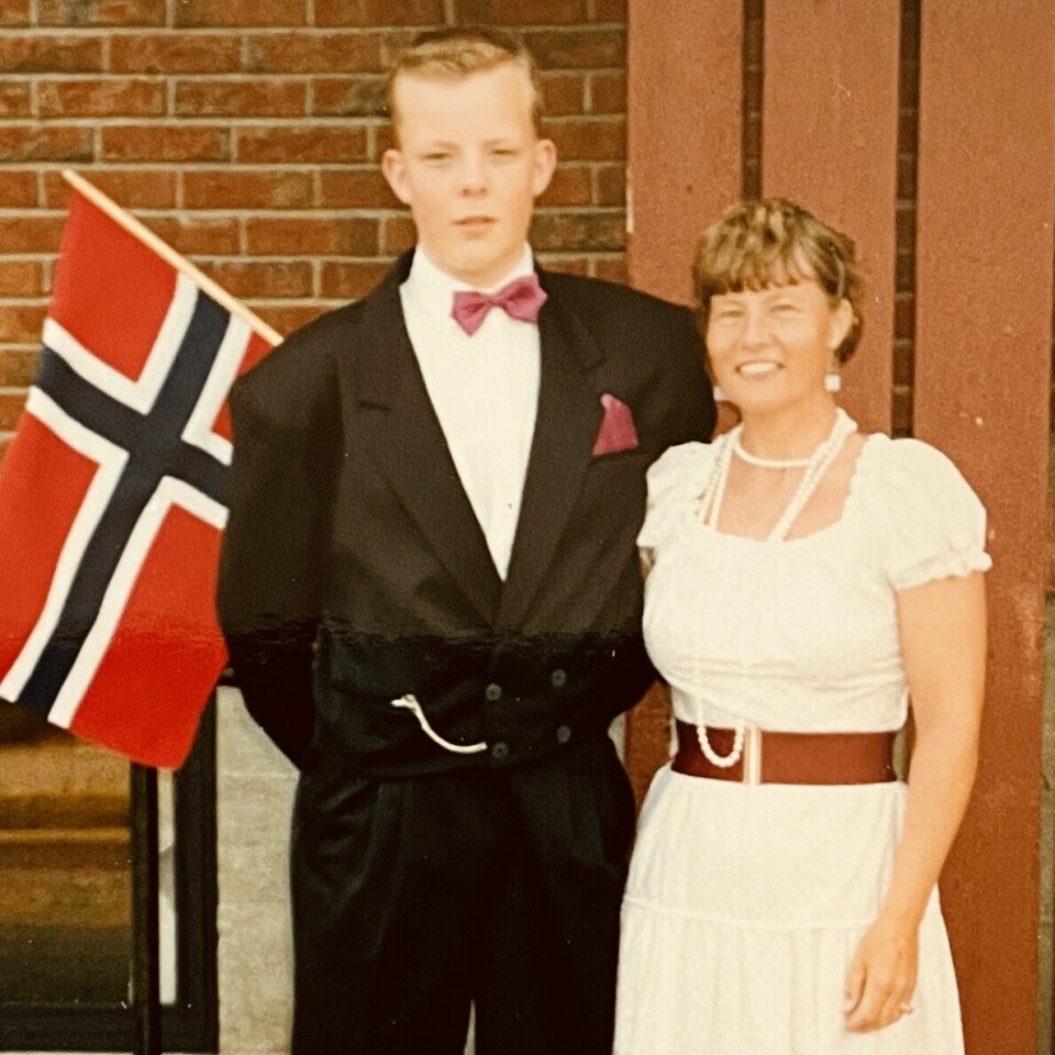 Eddy Lyshaug og mamma. Eddy Lyshaug og mamma.