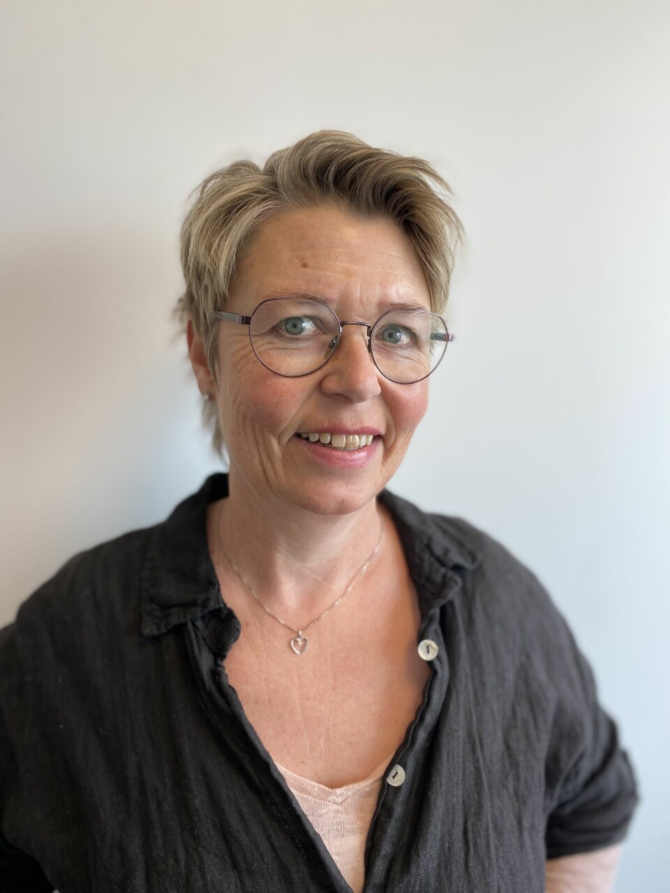 Kristi T. Frøystad er tillitsvalgt for Fagforbundet i fosterhjemstjenesten i region sør. Kristi T. Frøystad er tillitsvalgt for Fagforbundet i fosterhjemstjenesten i region sør.