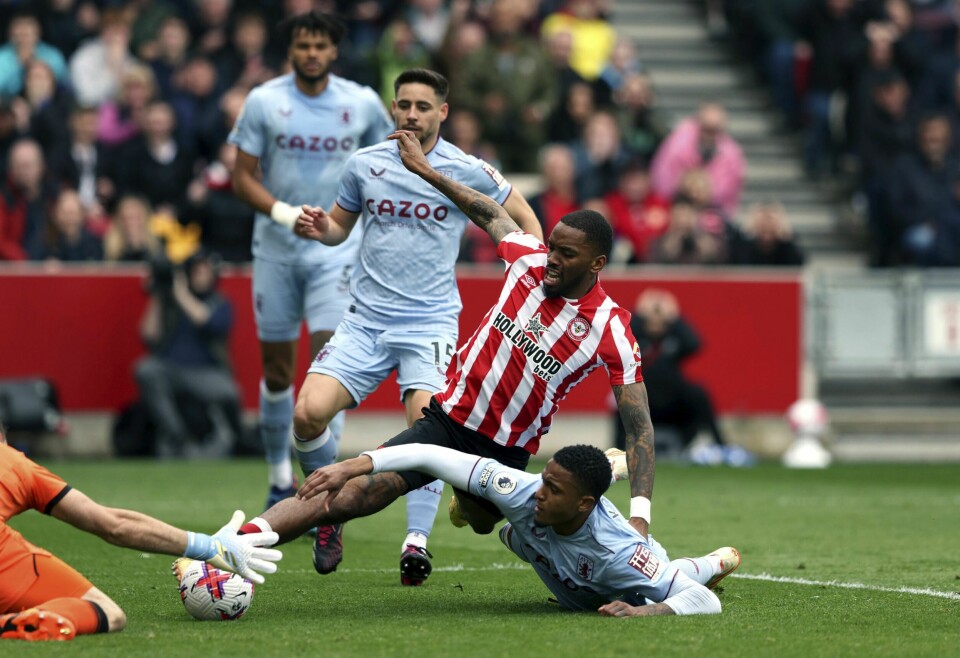 ASton Villa holdt unna mot Brentford og fikk til slutt sin scoring som ga poeng. ASton Villa holdt unna mot Brentford og fikk til slutt sin scoring som ga poeng. Foto: Kieran Cleeves / PA via AP / NTB