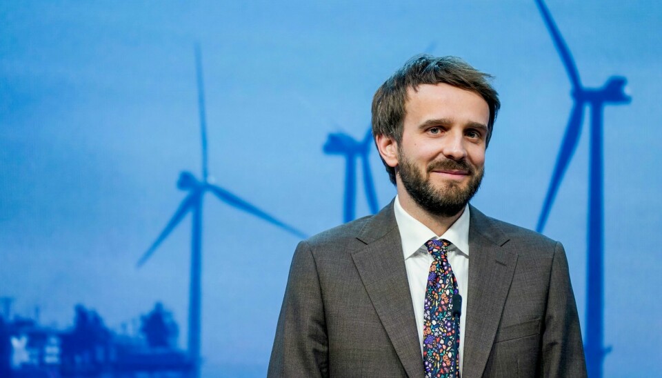 Næringsminister Jan Christian Vestre (Ap) snakker varmt om havvindkraft. .