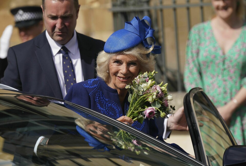 Den britiske befolkningen har sakte, men sikkert gitt Camilla sin støtte, selv om hun hadde en turbulent start i den britiske offentligheten. Her på vei fra gudstjeneste i april. Foto: Yui Mok / AP / NTB Den britiske befolkningen har sakte, men sikkert gitt Camilla sin støtte, selv om hun hadde en turbulent start i den britiske offentligheten. Her på vei fra gudstjeneste i april. Foto: Yui Mok / AP / NTB