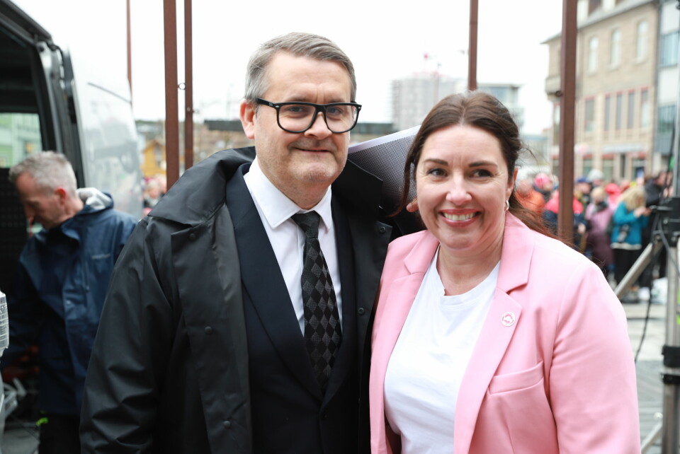 Thomas Seltzer sammen med Fredrikstads ordfører Siri Martinsen (Ap). Thomas Seltzer sammen med Fredrikstads ordfører Siri Martinsen (Ap).