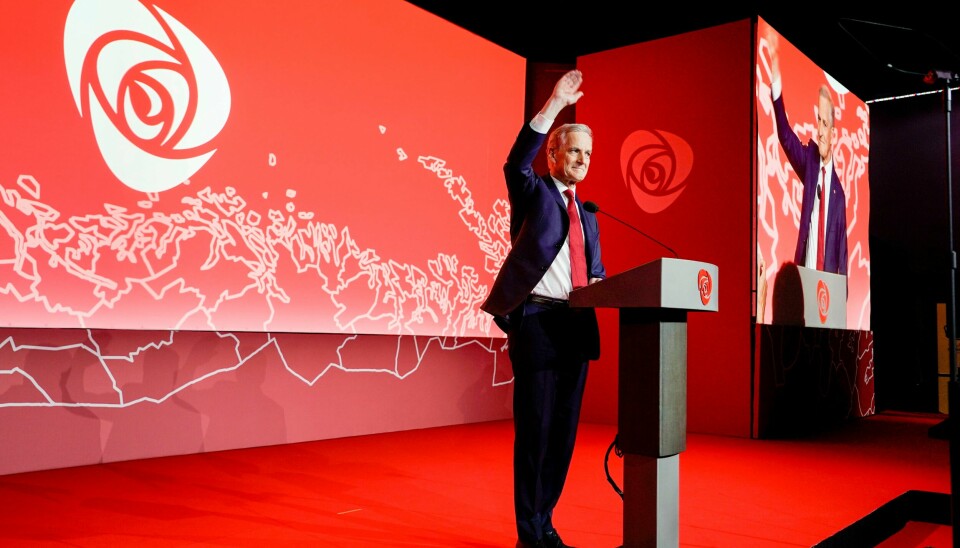 Statsminister Jonas Gahr Støre på talerstolen på Arbeiderpartiet landsmøte i Oslo Kongressenter.Foto: Heiko Junge / NTB Statsminister Jonas Gahr Støre på talerstolen på Arbeiderpartiet landsmøte i Oslo Kongressenter.Foto: Heiko Junge / NTB