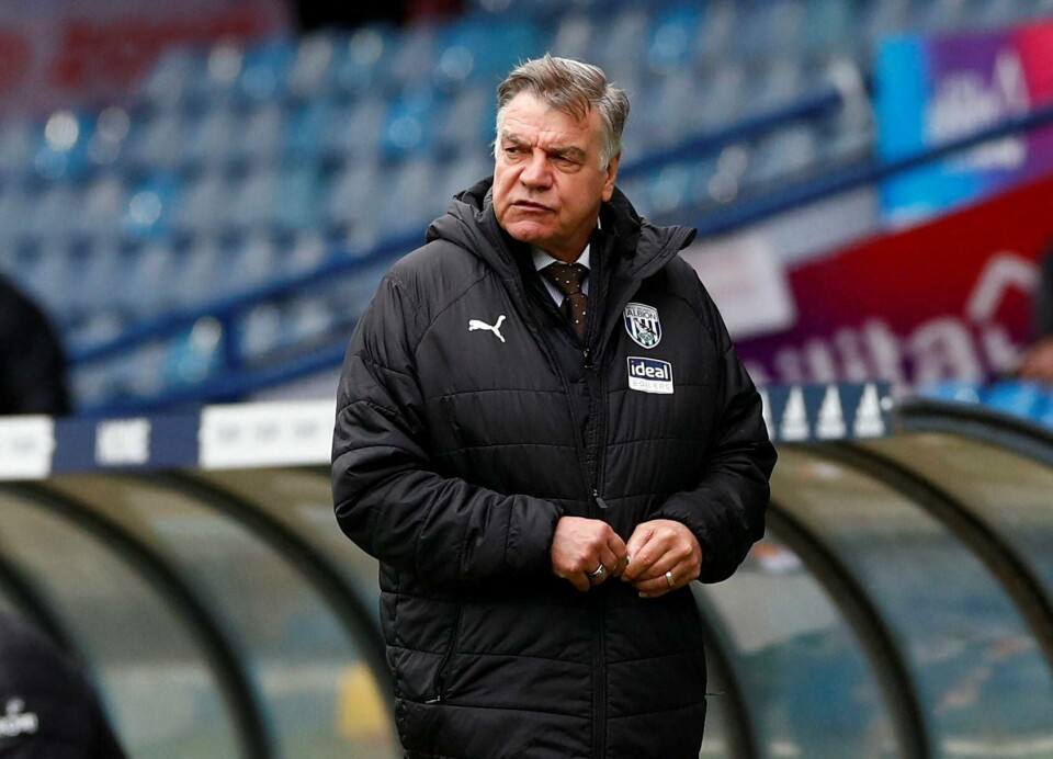 Sam Allardyce er tilbake i manesjen, og skal forsøke å redde Leeds fra nedrykk. Her fra hans tid i West Bromwich tilbake i 2021, som var hans forrige jobb. Sam Allardyce er tilbake i manesjen, og skal forsøke å redde Leeds fra nedrykk. Her fra hans tid i West Bromwich tilbake i 2021, som var hans forrige jobb.