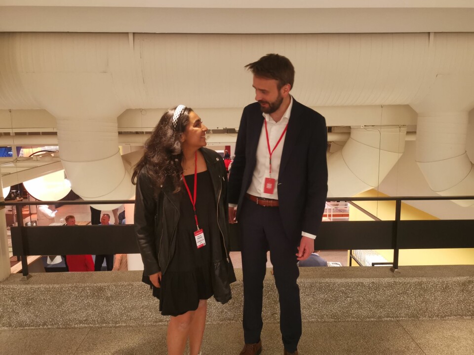 AUFer Nimrah Ramzan og nestleder Jan Christian Vestre. AUFer Nimrah Ramzan og nestleder Jan Christian Vestre.